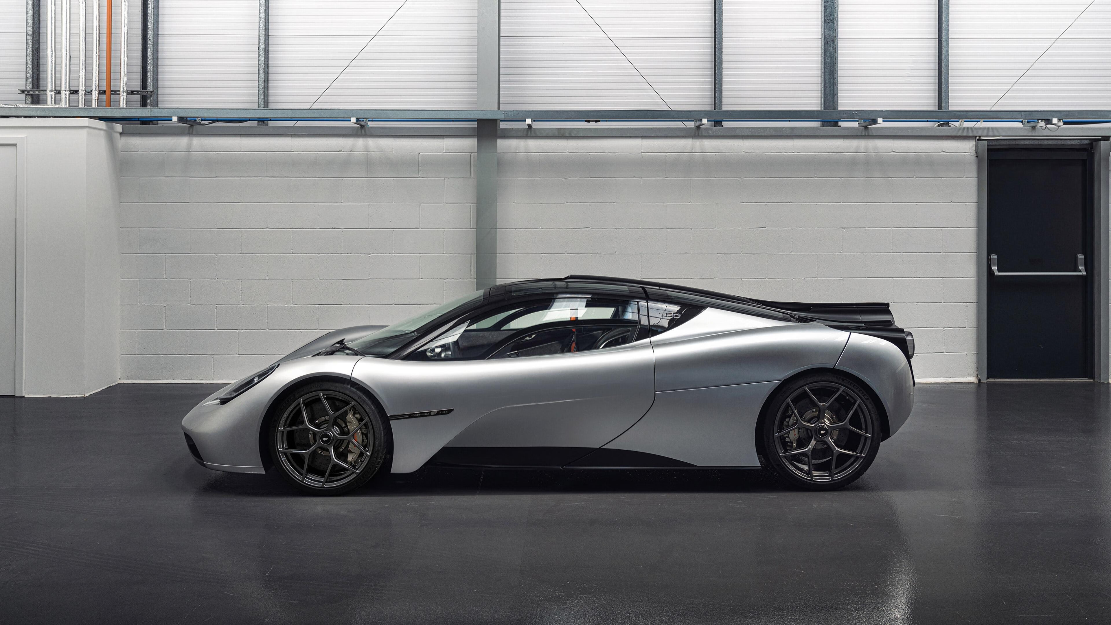 西甲球队通过心率变异性监控调整赛中体能分配