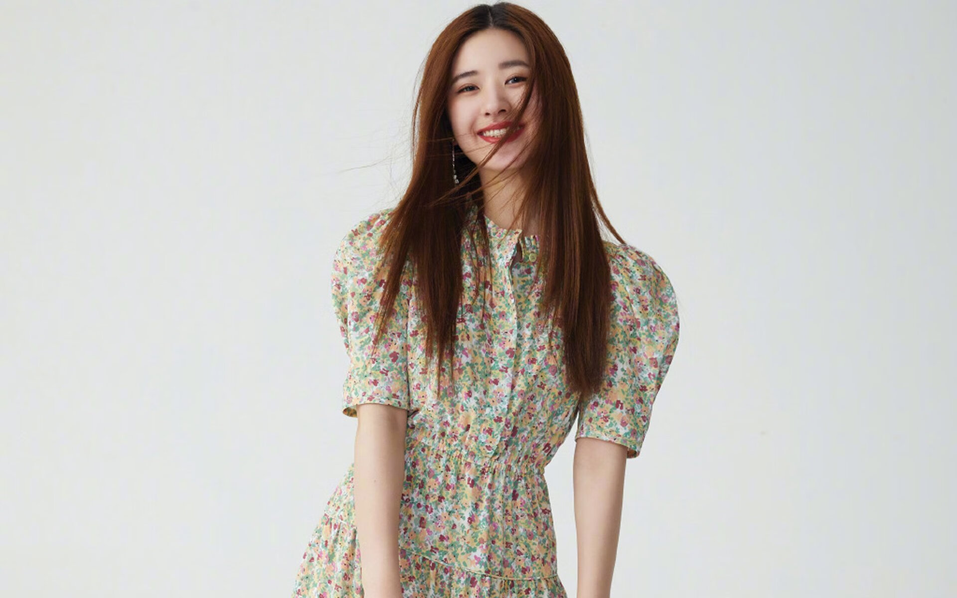 “智慧与速度的对决：2025世界运动会短柄墙球赛场，你的策略将决定胜负！”