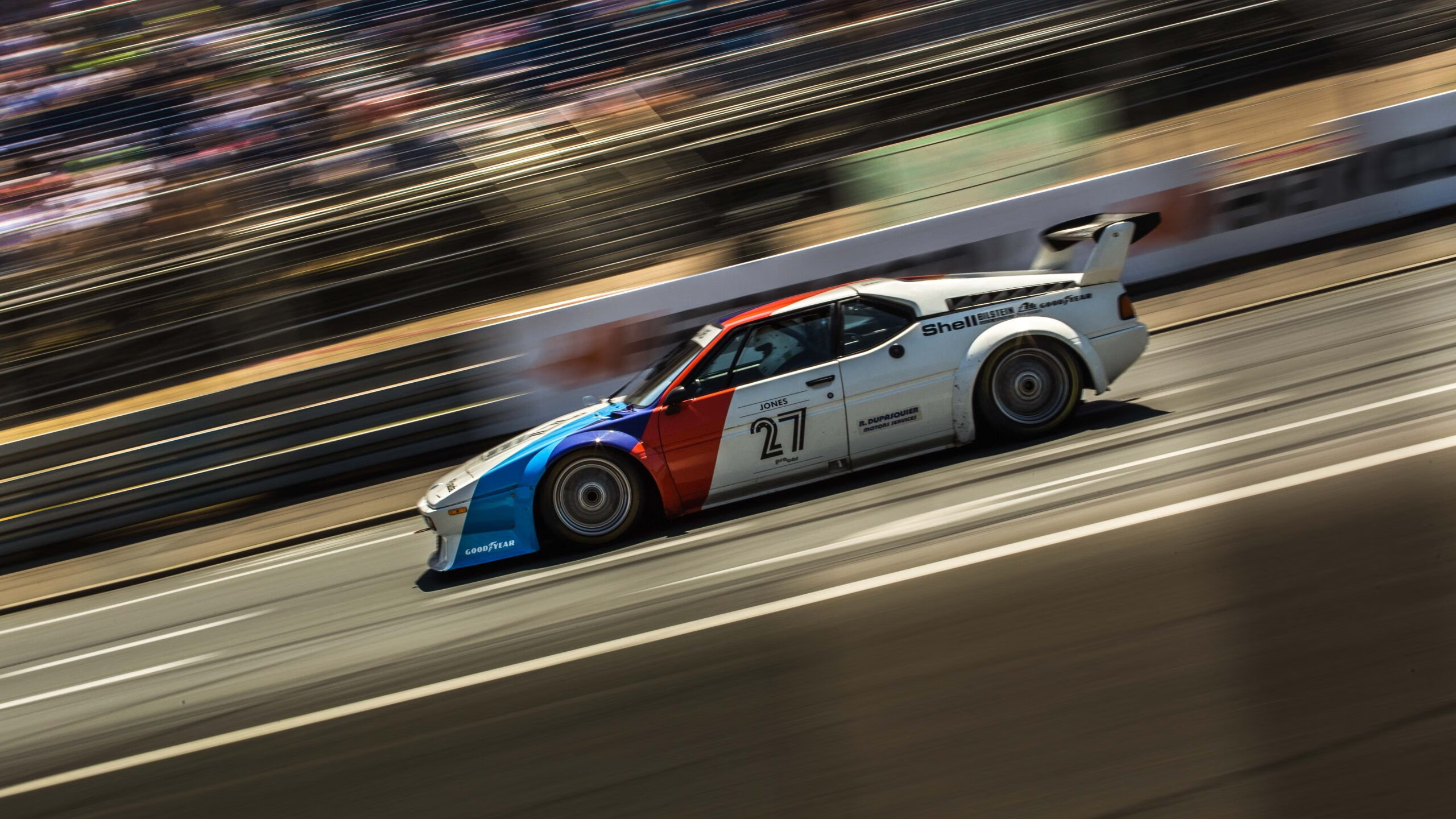 爱游戏官方网站-奇亚拉·佩拉卡尼与马泰奥·桑托罗跳板动作协调完美